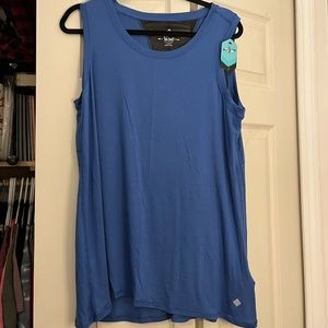 NWT LuLaRoe Rise Athletic Top